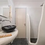 Villa White Cocoon Exclusive *