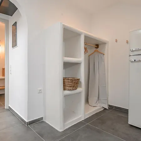 Villa White Cocoon Exclusive