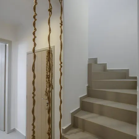 White Cocoon Exclusive Villa *