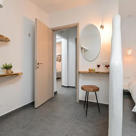 Vila White Cocoon Exclusive Agia Anna (Naxos)