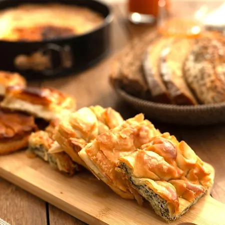 White Cocoon Exclusive Vila *